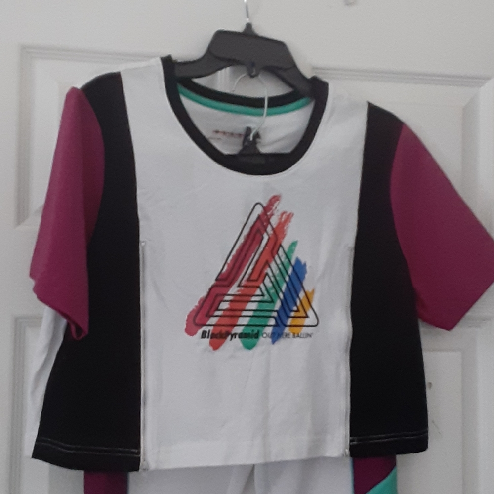 Black pyramid (Chris Brown) outfit. Nwt